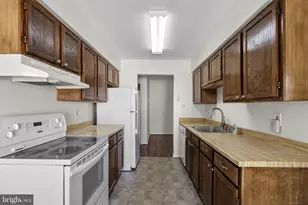 18107 Rolling Meadow Way, Olney, MD 20832 - Photo 14