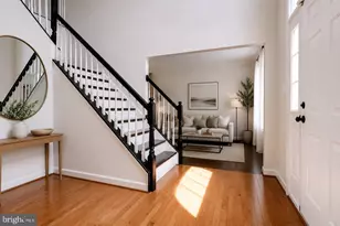 1 Hickory Spring Ct, Gaithersburg, MD 20882 - Photo 4