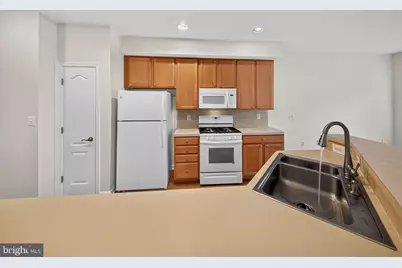 11521 Georgia Avenue, Silver Spring, MD 20902 - Photo 10