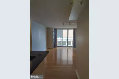 4801 Fairmont Avenue #301, Bethesda, MD 20814 - Photo 2