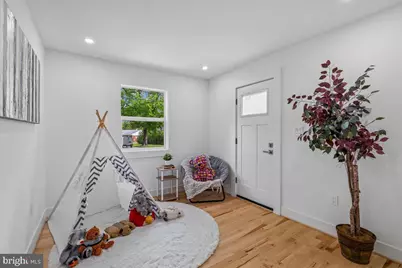 4000 Adams Drive, Silver Spring, MD 20902 - Photo 14