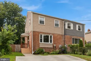 12016 Valleywood Dr, Silver Spring, MD 20902 - Photo 1