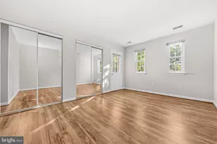 18302 Streamside Dr, Gaithersburg, MD 20879 - Photo 12