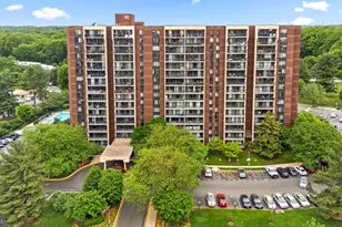 7401 Westlake Terrace, Bethesda, MD 20817 - Photo 2