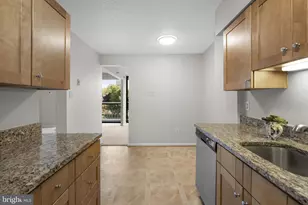 7401 Westlake Terrace, Bethesda, MD 20817 - Photo 18