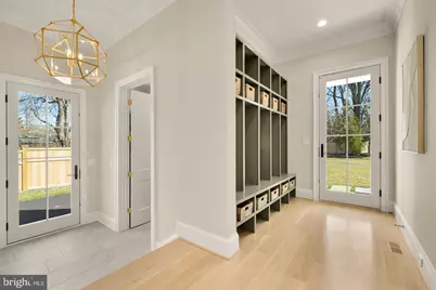 9115 Redwood Avenue, Bethesda, MD 20817 - Photo 12