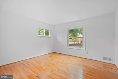 11200 Hunt Club Drive, Potomac, MD 20854 - Photo 22