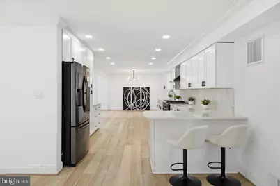 10904 Gainsborough Road, Potomac, MD 20854 - Photo 18