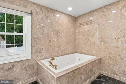 10904 Gainsborough Road, Potomac, MD 20854 - Photo 32