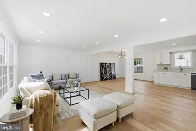 10904 Gainsborough Road, Potomac, MD 20854 - Photo 6