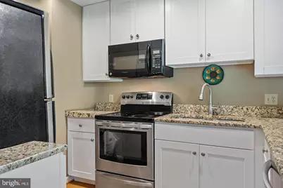 5705 Chapman Mill Drive #110, Rockville, MD 20852 - Photo 20
