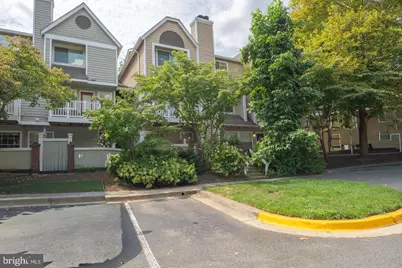 5705 Chapman Mill Drive #110, Rockville, MD 20852 - Photo 2