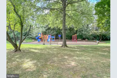 5705 Chapman Mill Drive #110, Rockville, MD 20852 - Photo 46
