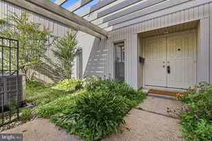 19108 Rhodes Way, Montgomery Village, MD 20886 - Photo 6