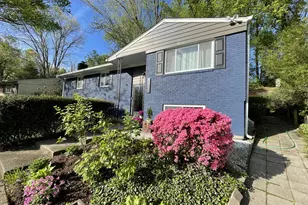 1219 Downs Dr, Silver Spring, MD 20904 - Photo 2