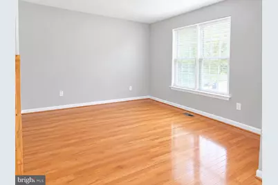 13925 Coachmans Circle, Germantown, MD 20874 - Photo 4
