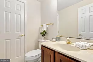 15712 Cherry Blossom Ln, North Potomac, MD 20878 - Photo 34