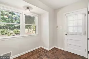 14008 Parkland Dr, Rockville, MD 20853 - Photo 10