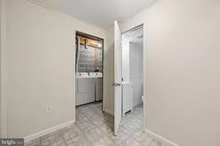 19904 Buhrstone Dr, Gaithersburg, MD 20886 - Photo 40