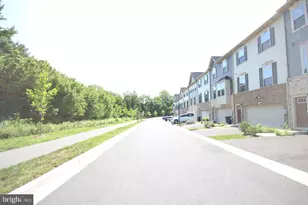 9580 Nature Trl, Montgomery Village, MD 20886 - Photo 4