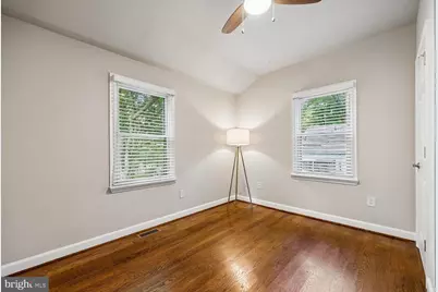 8810 Hawkins Lane, Chevy Chase, MD 20815 - Photo 16