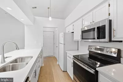 2812 Clear Shot Drive #11-33, Silver Spring, MD 20906 - Photo 8