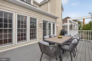 210 Long Trail Ln, Rockville, MD 20850 - Photo 70