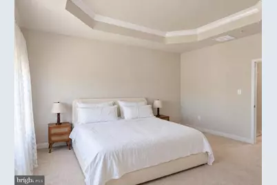 9747 Tall Oaks Road, Montgomery Village, MD 20886 - Photo 32