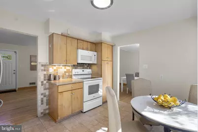 8810 Spring Valley Road, Chevy Chase, MD 20815 - Photo 10