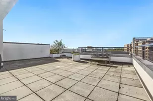 10401 Grosvenor Pl, Rockville, MD 20852 - Photo 14