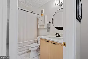 22 Windbrooke Cir, Gaithersburg, MD 20879 - Photo 26