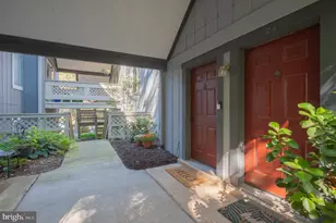 22 Windbrooke Cir, Gaithersburg, MD 20879 - Photo 1