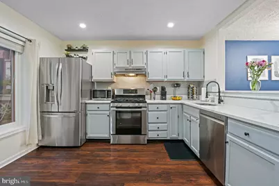 22 Windbrooke Circle #22, Gaithersburg, MD 20879 - Photo 6