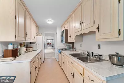 17801 October Court, Rockville, MD 20855 - Photo 10