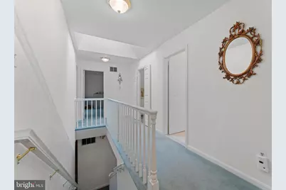 17801 October Court, Rockville, MD 20855 - Photo 4