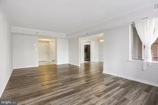 5809 Nicholson Ln, North Bethesda, MD 20852 - Photo 4
