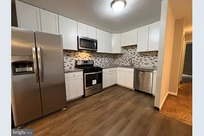 886 Quince Boulevard #202, Gaithersburg, MD 20878 - Photo 1