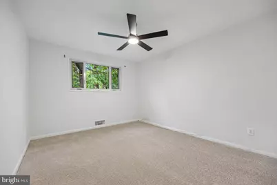 10500 Montrose Avenue #202, Bethesda, MD 20814 - Photo 14