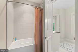 11413 Cushman Rd, North Bethesda, MD 20852 - Photo 50