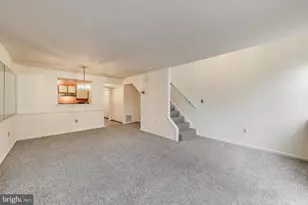 11914 Filly Ln, North Potomac, MD 20878 - Photo 6