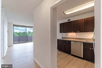 5225 Pooks Hill Road #517S, Bethesda, MD 20814 - Photo 2