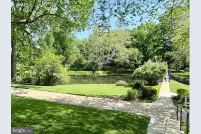 10201 Grosvenor Place #704A, Rockville, MD 20852 - Photo 16