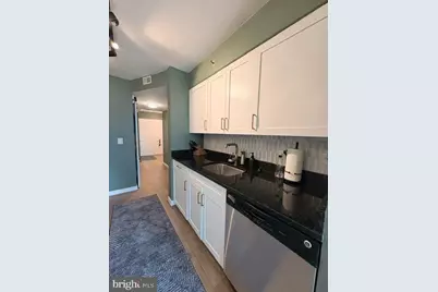 7500 Woodmont Avenue #S907, Bethesda, MD 20814 - Photo 10