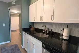 7500 Woodmont Ave, Bethesda, MD 20814 - Photo 10