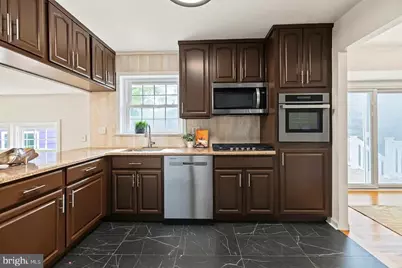 3 Sussex Court, Potomac, MD 20854 - Photo 14