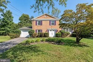 3 Sussex Ct, Potomac, MD 20854 - Photo 1
