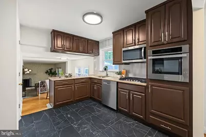 3 Sussex Court, Potomac, MD 20854 - Photo 12