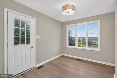 24201 Cadillac Drive, Gaithersburg, MD 20882 - Photo 8