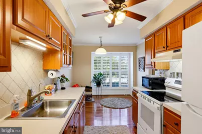 17736 Chipping Court, Olney, MD 20832 - Photo 8