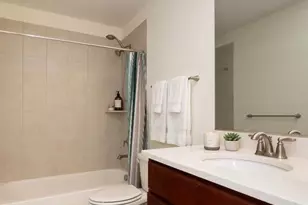 215 N Van Buren St, Rockville, MD 20850 - Photo 12
